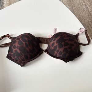 Victoria's Secret Brown Leopard Print Push up Bra-32c